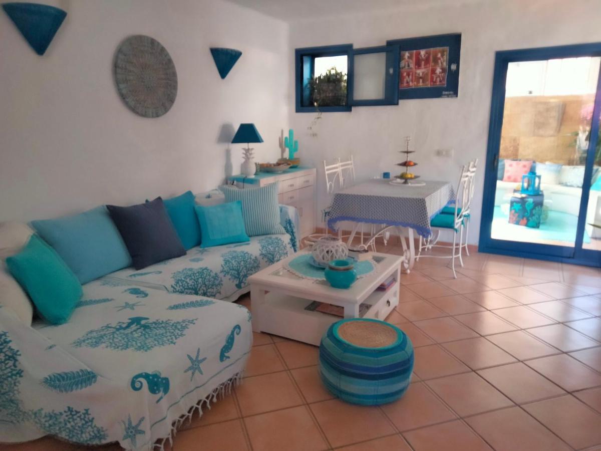 Villa Rosa meravigliosa con piscina interna Corralejo Esterno foto
