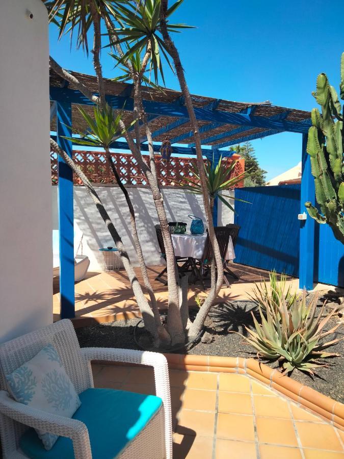 Villa Rosa meravigliosa con piscina interna Corralejo Esterno foto